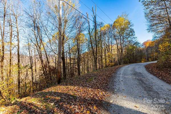 1.23 Acres of Residential Land for Sale in Waynesville, North Carolina