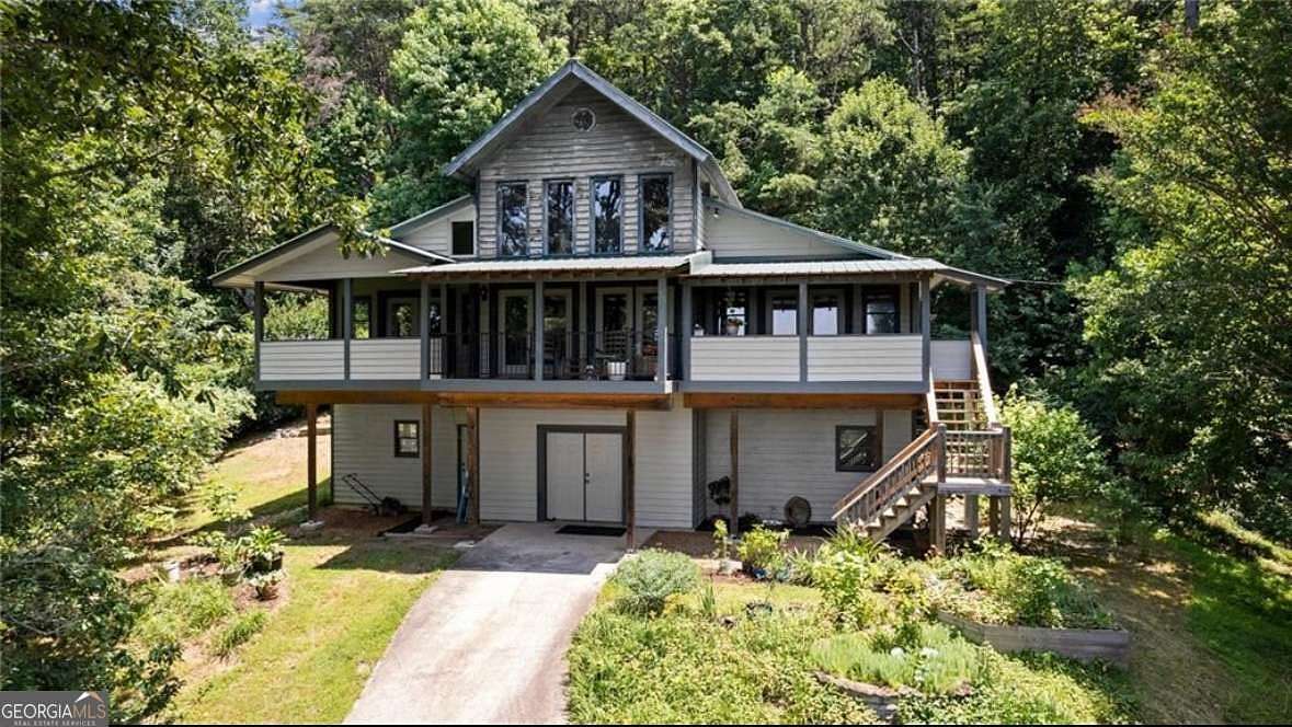 5.82 Acres of Residential Land with Home for Sale in Cleveland, Georgia