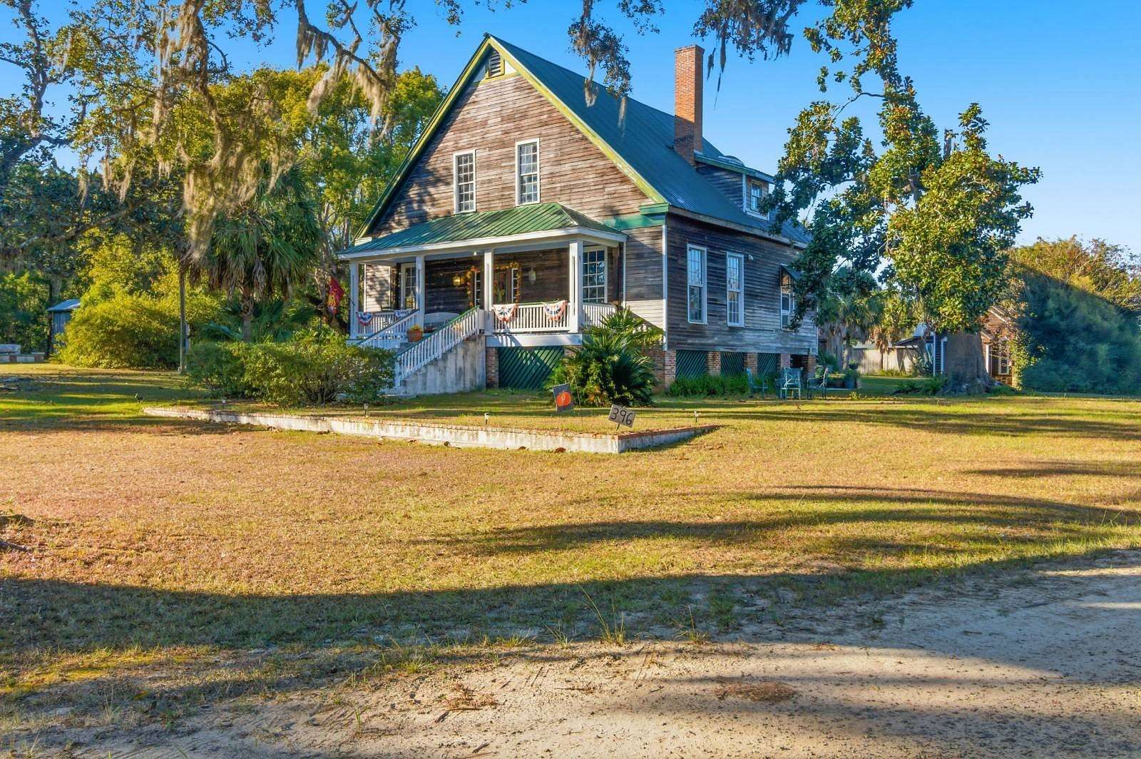 1.75 Acres of Residential Land with Home for Sale in Madison, Florida