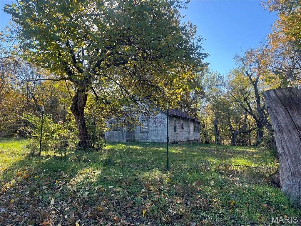 30 Acres of Land for Sale in Lebanon, Missouri