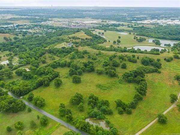 20 Acres of Land for Sale in Glenpool, Oklahoma