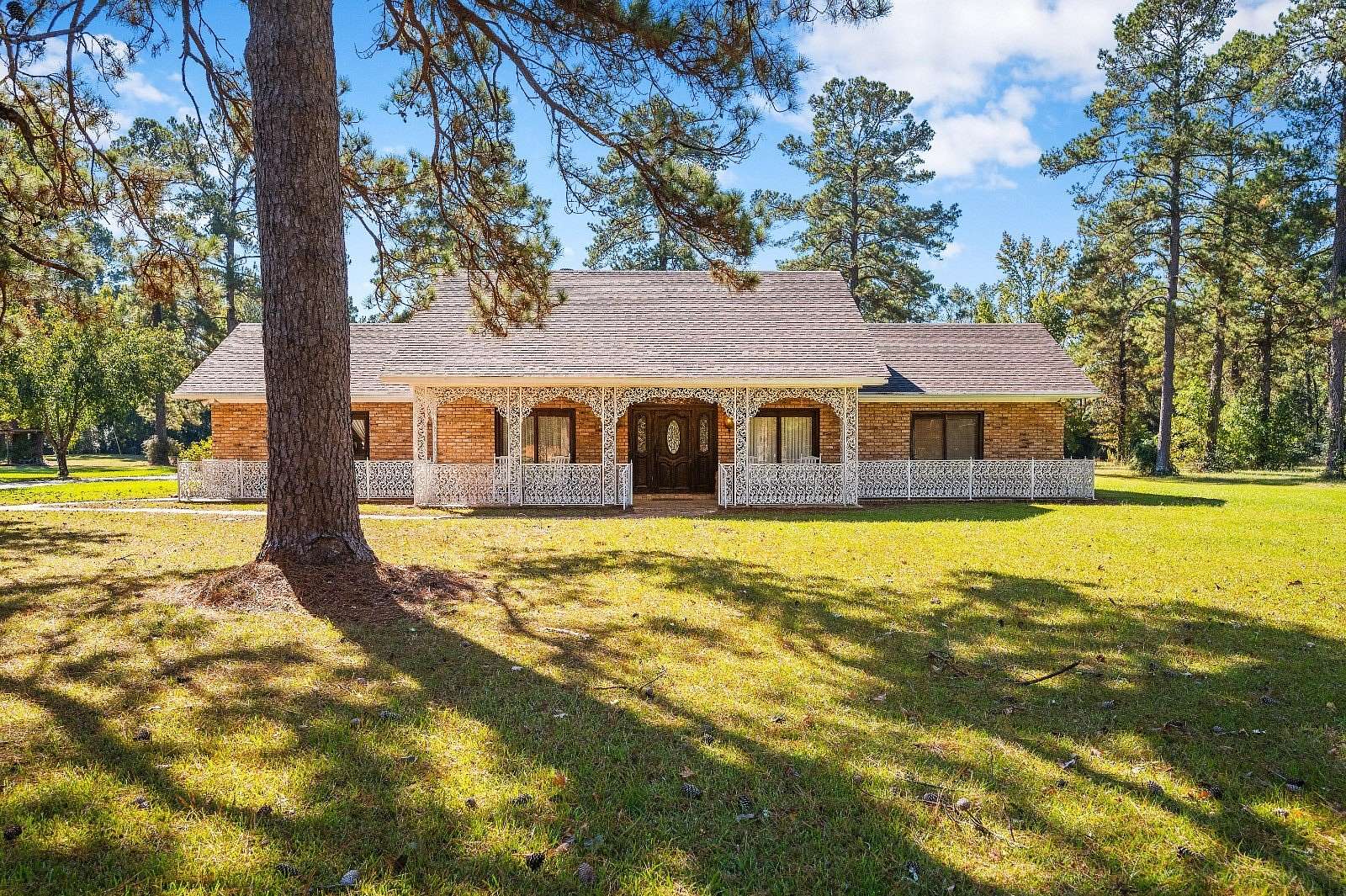 3 Acres of Residential Land with Home for Sale in Oakdale, Louisiana