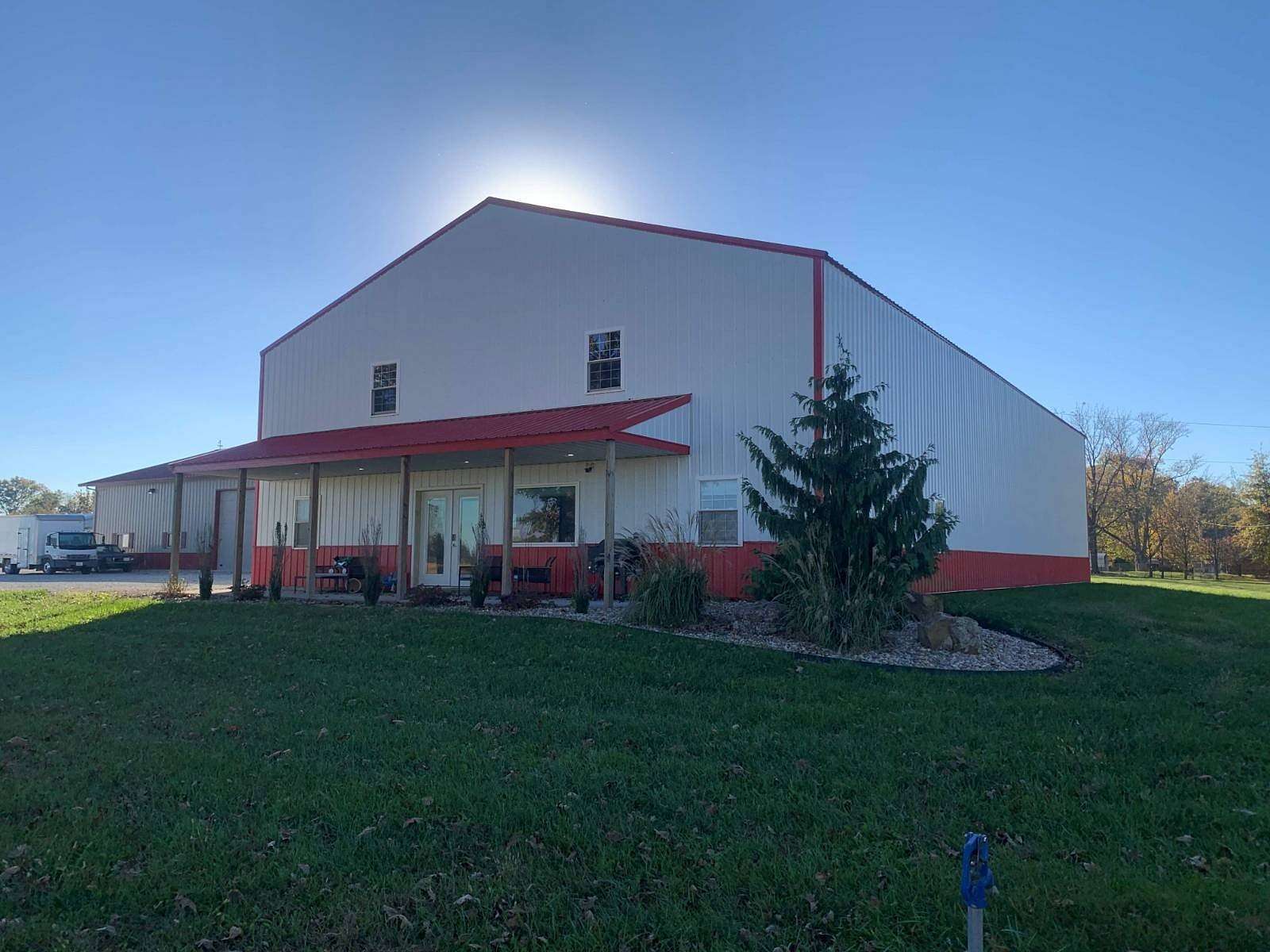 22.7 Acres of Commercial Land for Sale in Oblong, Illinois