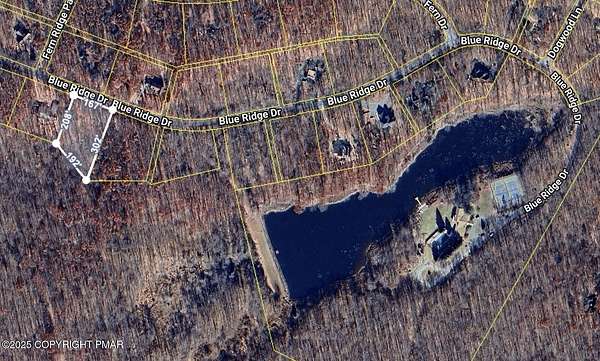 1.1 Acres of Residential Land for Sale in Canadensis, Pennsylvania