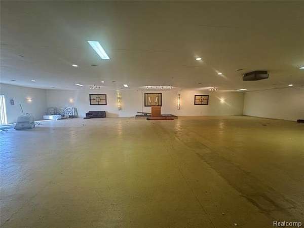 2.7 Acres of Improved Mixed-Use Land for Sale in Clinton Charter Township, Michigan