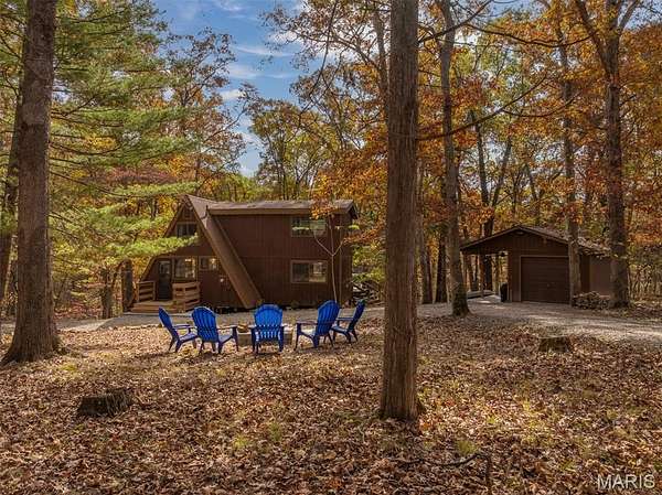 2.86 Acres of Residential Land with Home for Sale in Innsbrook, Missouri