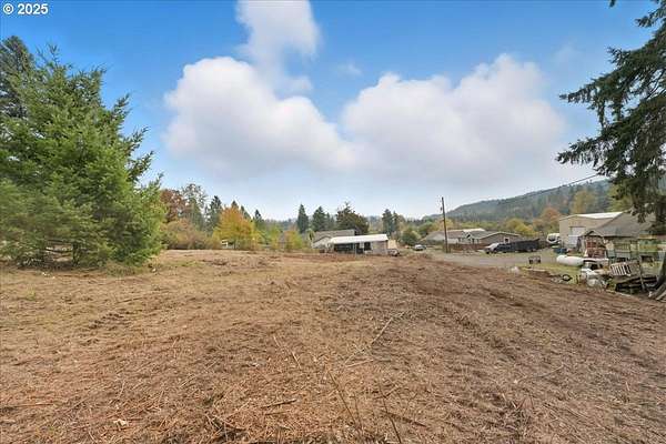 0.14 Acres of Residential Land for Sale in Gaston, Oregon