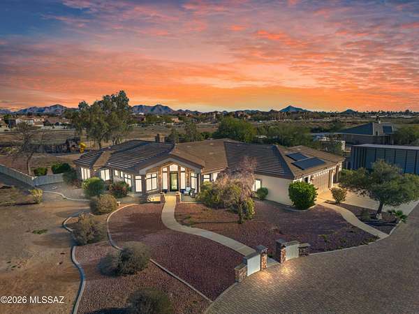 2.45 Acres of Residential Land with Home for Sale in Casa Grande, Arizona