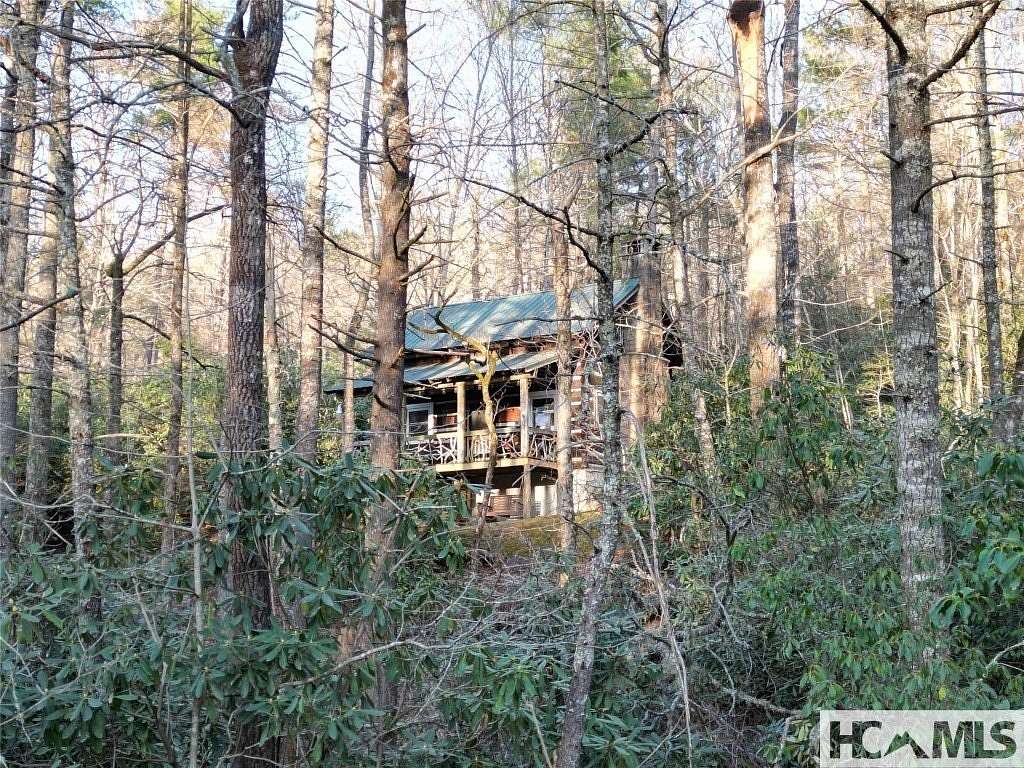 1.74 Acres of Residential Land with Home for Sale in Cashiers, North Carolina