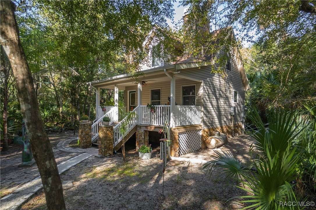 4.66 Acres of Residential Land with Home for Sale in Inverness, Florida