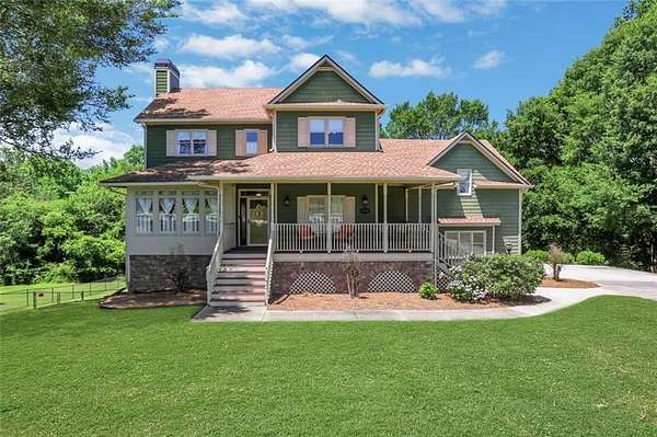 2 Acres of Residential Land with Home for Sale in Loganville, Georgia