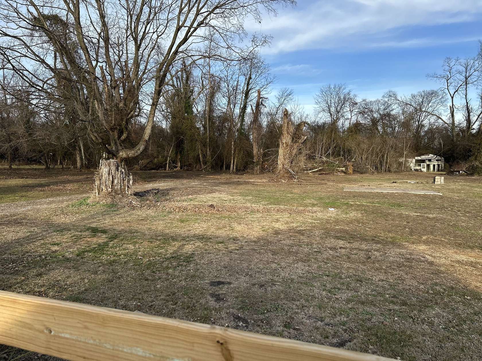 1 Acre of Mixed-Use Land for Sale in Hopkinsville, Kentucky