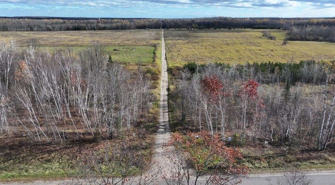 8 Acres of Residential Land for Sale in Argonne, Wisconsin