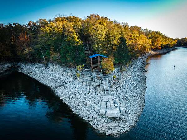 5 Acres of Land for Sale in Danville, Kentucky