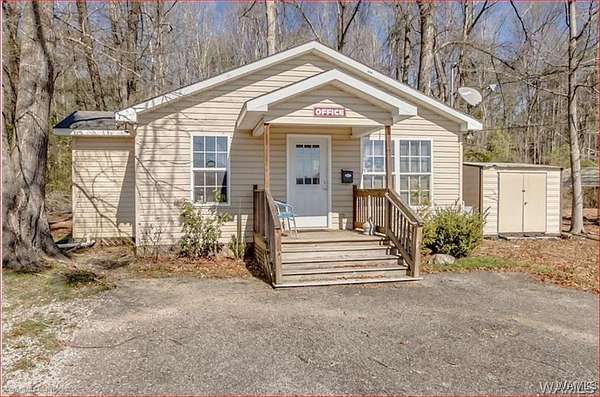 1.79 Acres of Improved Commercial Land for Lease in Moundville, Alabama