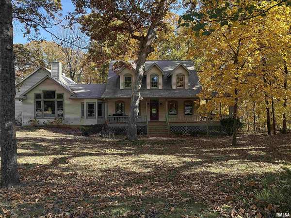 2.87 Acres of Residential Land with Home for Sale in East Peoria, Illinois