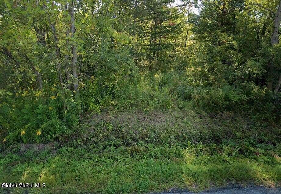 1.2 Acres of Land for Sale in Voorheesville, New York