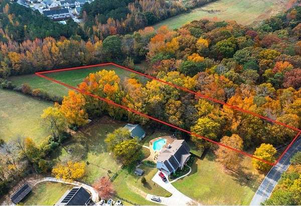 2.28 Acres of Residential Land for Sale in Cartersville, Georgia