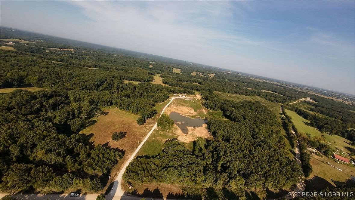 12 Acres of Recreational Land for Sale in Eldon, Missouri