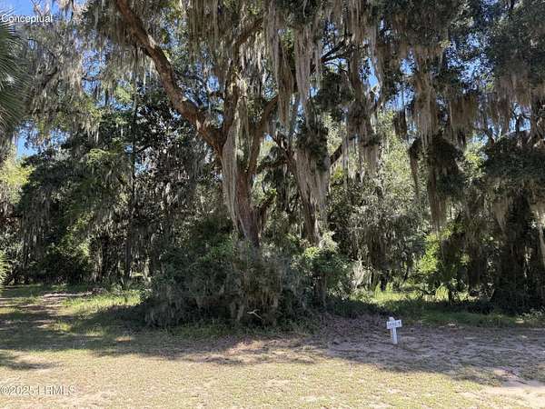 0.69 Acres of Residential Land for Sale in Beaufort, South Carolina
