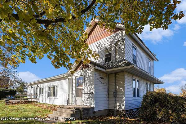 6.23 Acres of Residential Land with Home for Sale in Leslie, Michigan