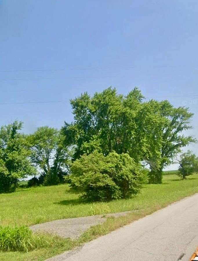 1.69 Acres of Residential Land for Sale in Franklin, Kentucky