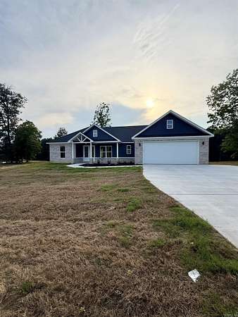 2.6 Acres of Residential Land with Home for Sale in Bauxite, Arkansas