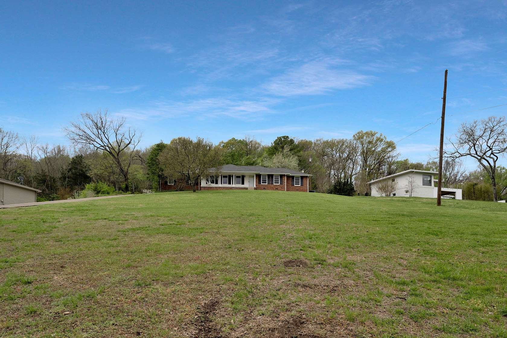 1.62 Acres of Residential Land with Home for Lease in Nashville, Tennessee