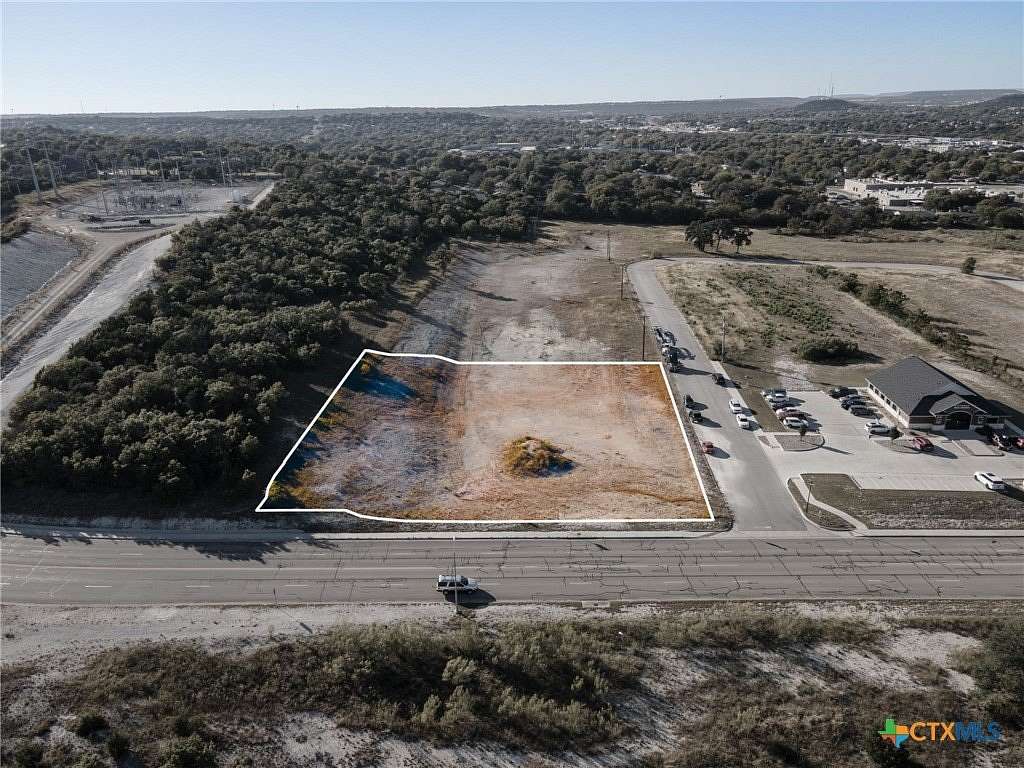 1.45 Acres of Commercial Land for Sale in Copperas Cove, Texas