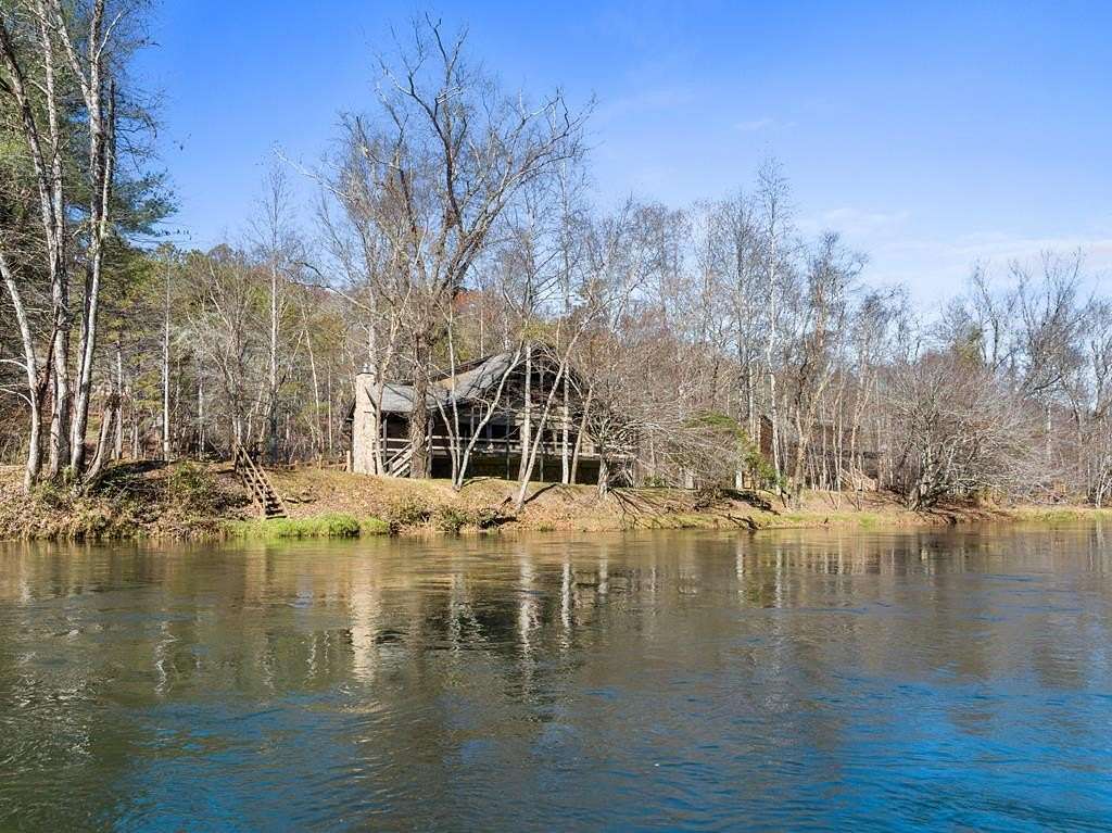 1.73 Acres of Land with Home for Sale in Mineral Bluff, Georgia