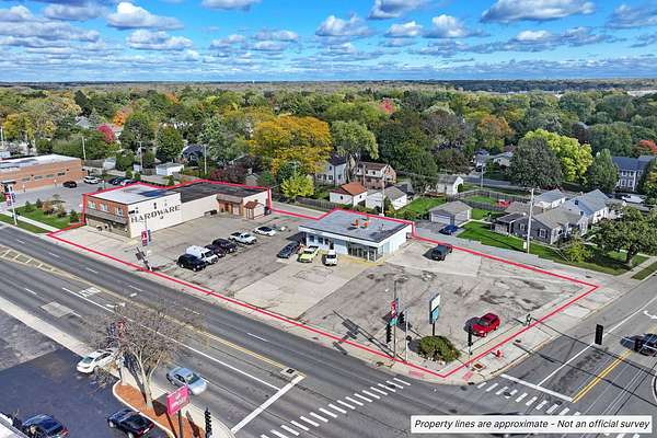 0.82 Acres of Mixed-Use Land for Sale in Libertyville, Illinois