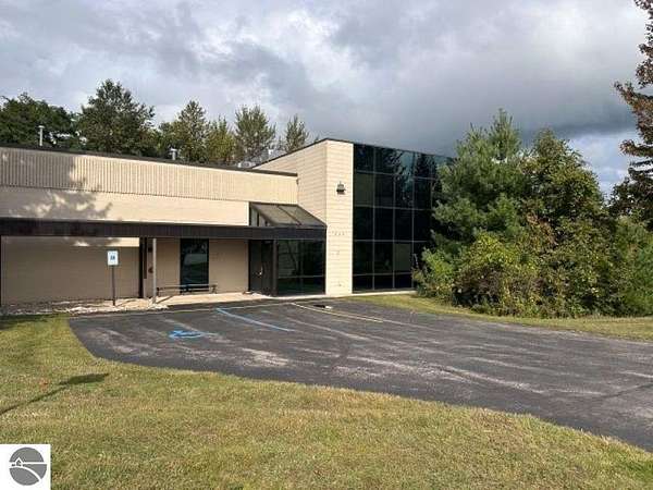 1.7 Acres of Improved Commercial Land for Sale in Elk Rapids, Michigan
