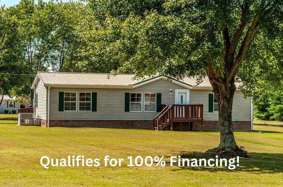 2 Acres of Residential Land with Home for Sale in Portland, Tennessee