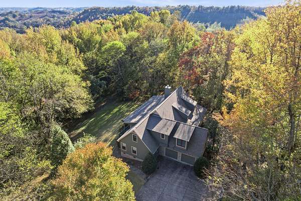 49.8 Acres of Recreational Land with Home for Sale in Fayetteville, Tennessee