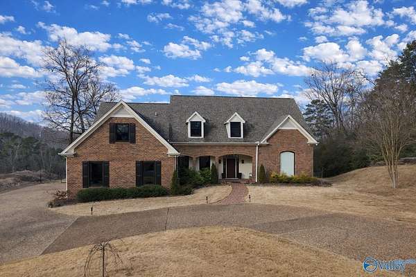 2 Acres of Residential Land with Home for Sale in Guntersville, Alabama