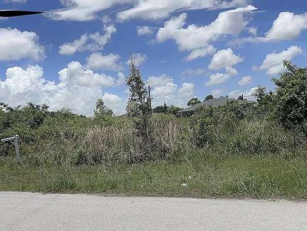 0.23 Acres of Residential Land for Sale in Port St. Lucie, Florida
