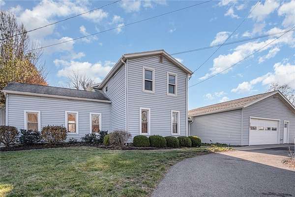 3.35 Acres of Residential Land with Home for Sale in Batavia, New York