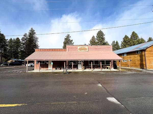 0.86 Acres of Mixed-Use Land for Sale in Sumpter, Oregon