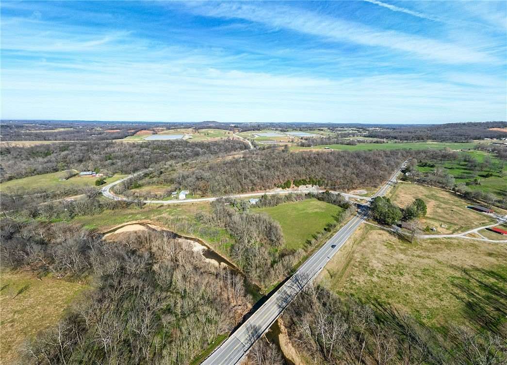 19.4 Acres of Recreational Land for Sale in Fayetteville, Arkansas