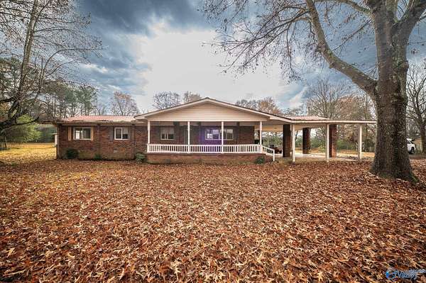 3 Acres of Residential Land with Home for Sale in Stevenson, Alabama