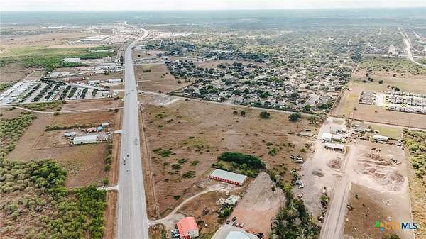 18.7 Acres of Commercial Land for Sale in Victoria, Texas