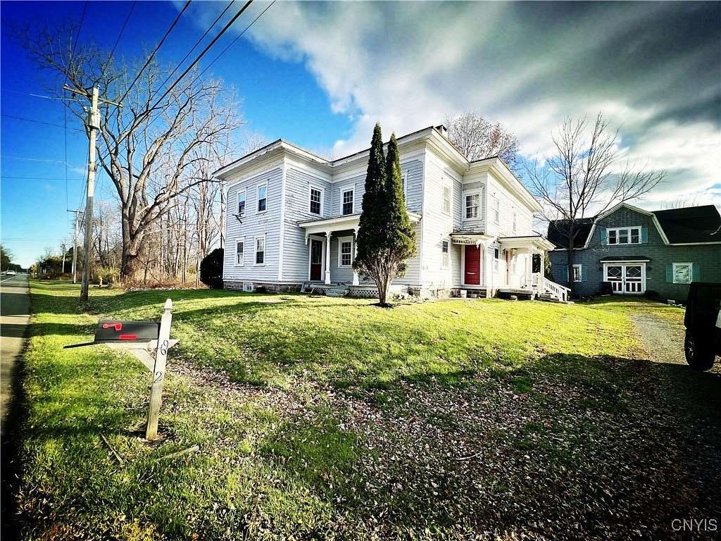 3.15 Acres of Residential Land with Home for Sale in Cicero, New York
