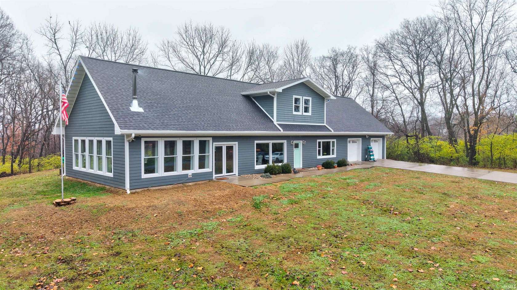 6.65 Acres of Residential Land with Home for Sale in Princeton, Indiana