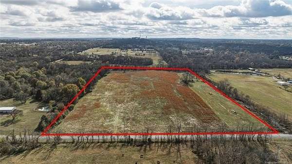 19.2 Acres of Land for Sale in Muskogee, Oklahoma