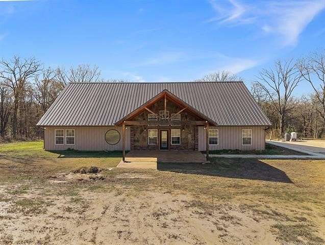 43.3 Acres of Land with Home for Sale in Ardmore, Oklahoma