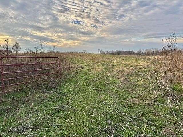 11.4 Acres of Agricultural Land for Sale in Oakland, Kentucky