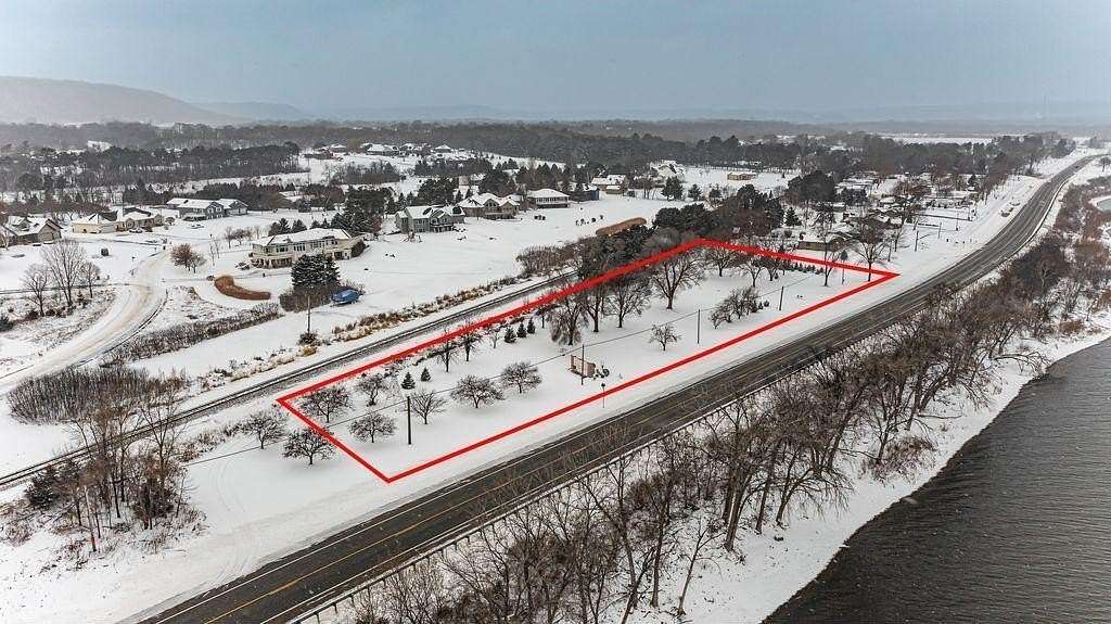 3.35 Acres of Residential Land for Sale in Lake City, Minnesota