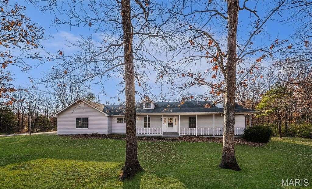 4 Acres of Residential Land with Home for Sale in Owensville, Missouri