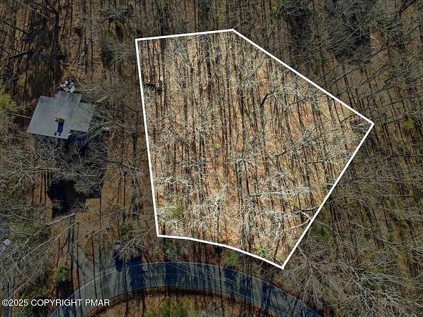 0.53 Acres of Residential Land for Sale in Bushkill, Pennsylvania