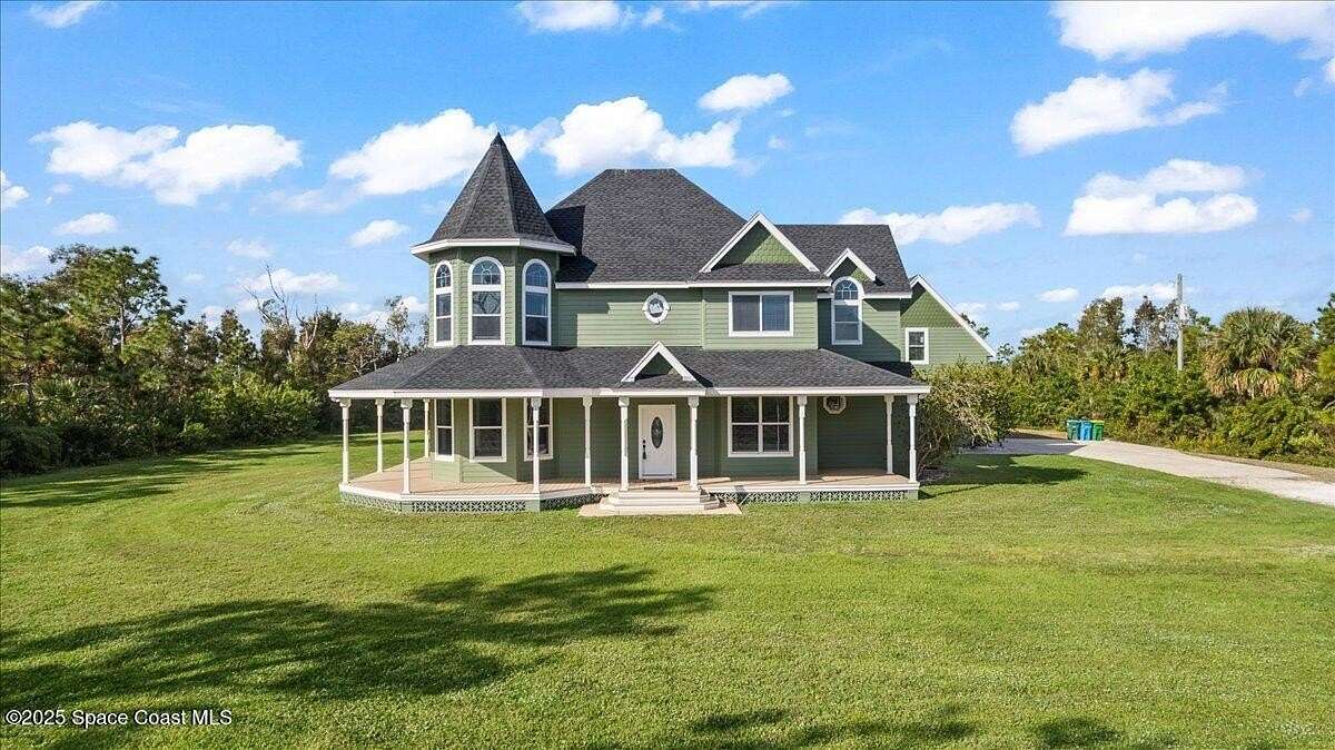 2.73 Acres of Residential Land with Home for Sale in Malabar, Florida